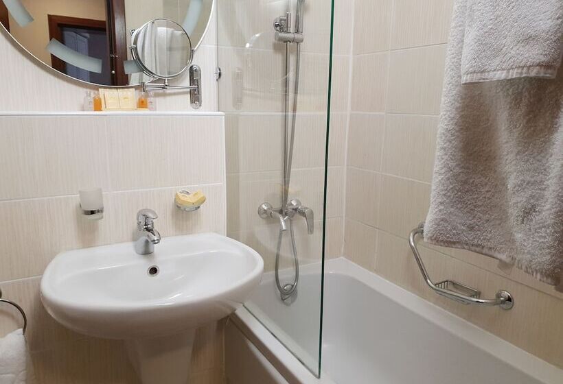 اتاق استاندارد, Kazakhstan