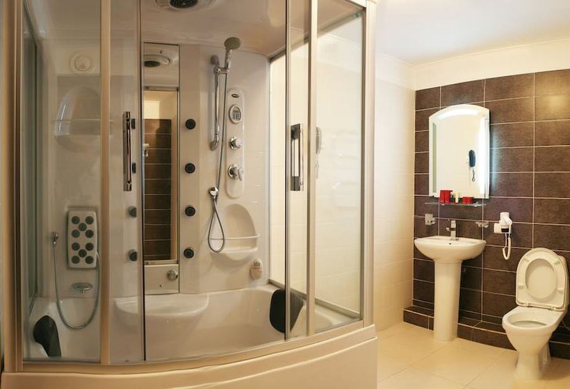 سوئیت با تخت بزرگ, Kazakhstan