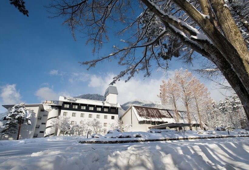 סוויטה, Kuroyon Royal