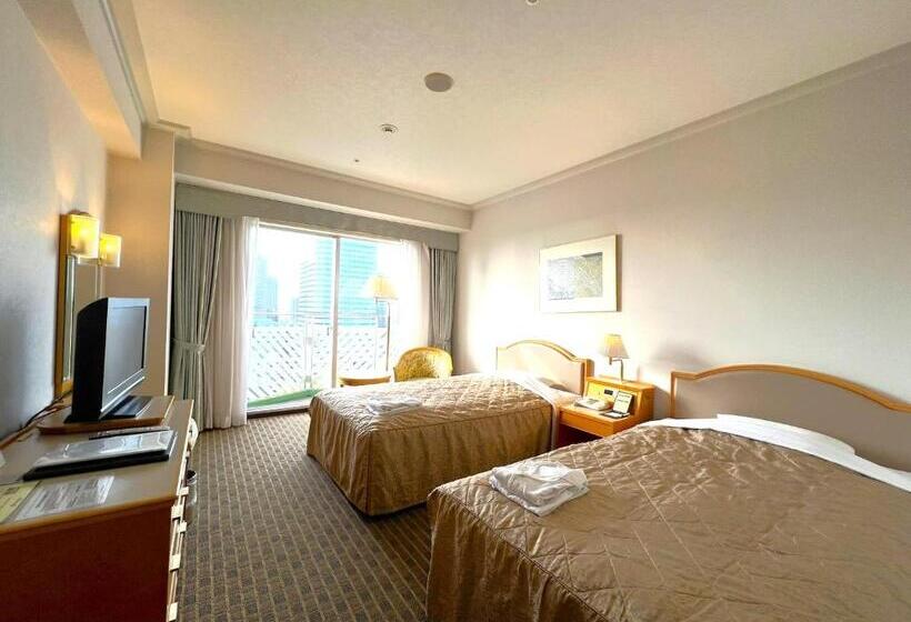 إستوديو قياسى, Springs Makuhari