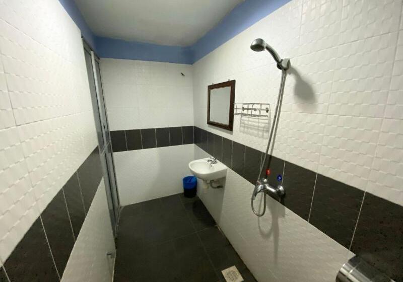 إستوديو قياسى, Springs Makuhari