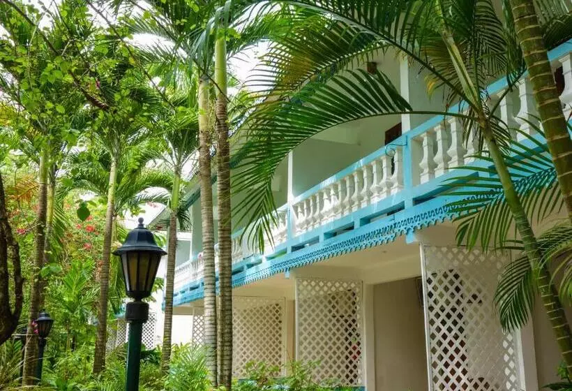 ダブルベッドスタンダードルーム, Legends Beach Resort