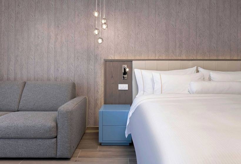 اتاق لوکس با چشمانداز باغ, The Westin Dragonara Resort, Malta