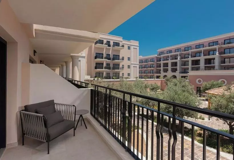 ガーデンビューデラックスルーム, The Westin Dragonara Resort, Malta
