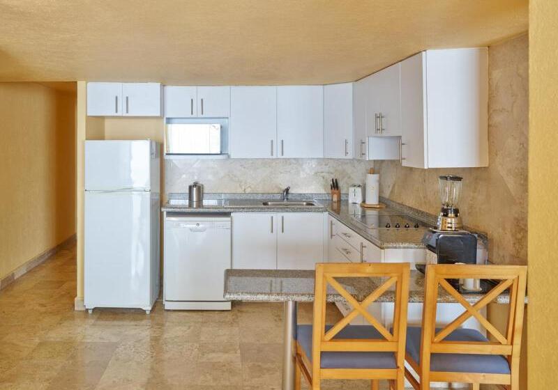 3 Bedroom Suite, Fiesta Americana Acapulco Villas