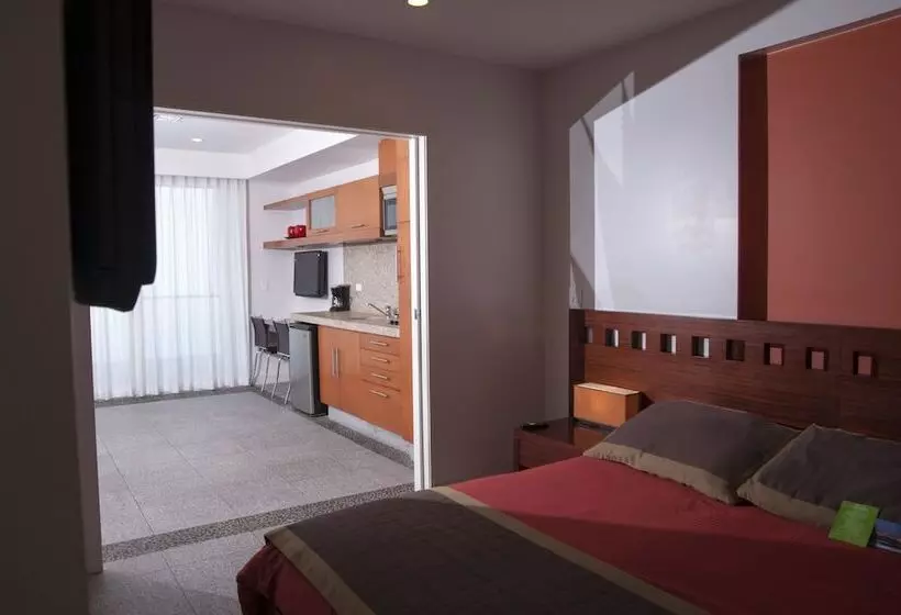 スイート, Rosarito Beach