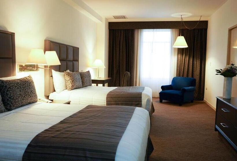 إستوديو سوبيريور, San Marcos Grand