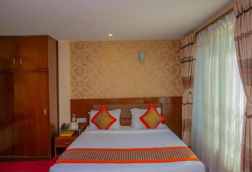 اتاق لوکس یک تخته, Yellow Pagoda