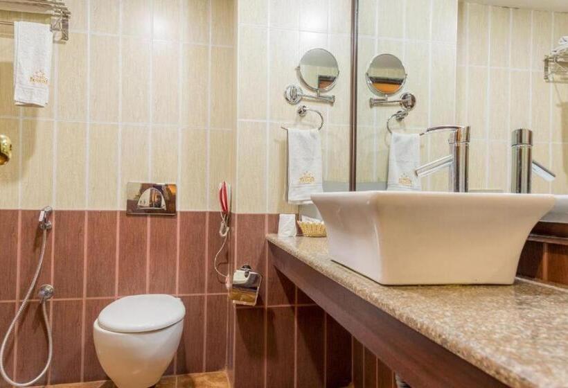 اتاق لوکس یک تخته, Yellow Pagoda