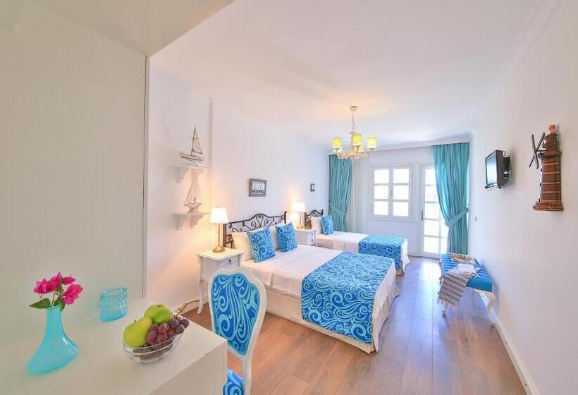 Standard Kolmen Hengen Huone, Alacati Sorf