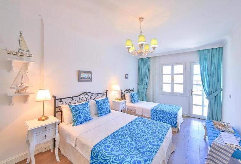 Standard Kolmen Hengen Huone, Alacati Sorf