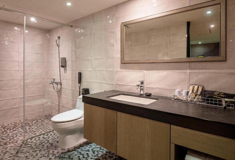 اتاق استاندارد, Check Inn Taichung Wenxin Zhongqing