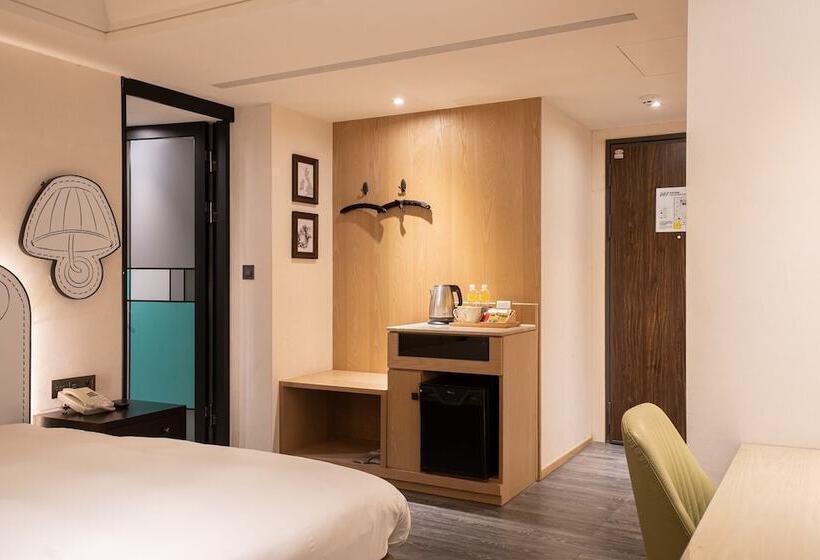 اتاق سوپریور, Check Inn Taichung Wenxin Zhongqing