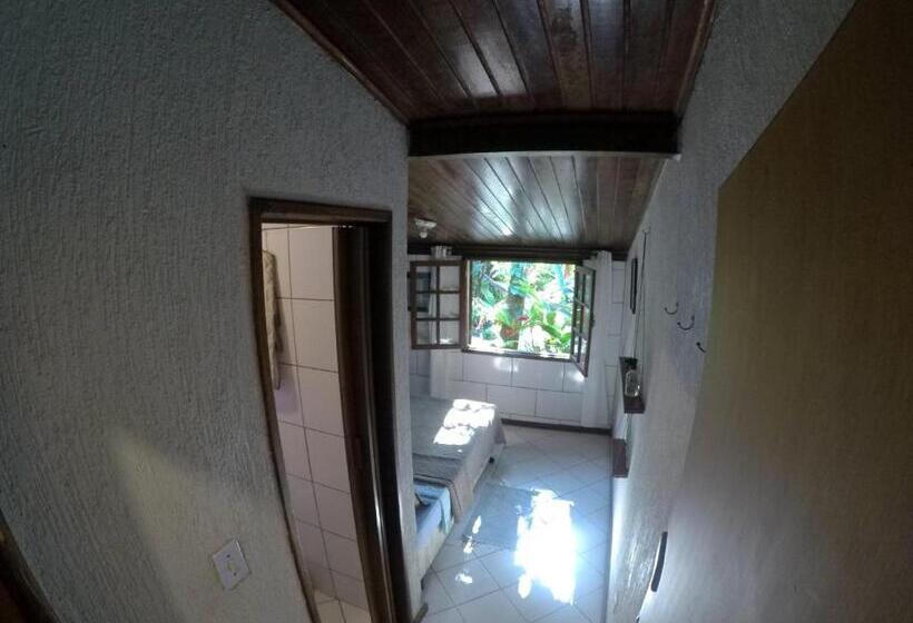 Номер Стандарт, Balaio Hostel Ilha Grande