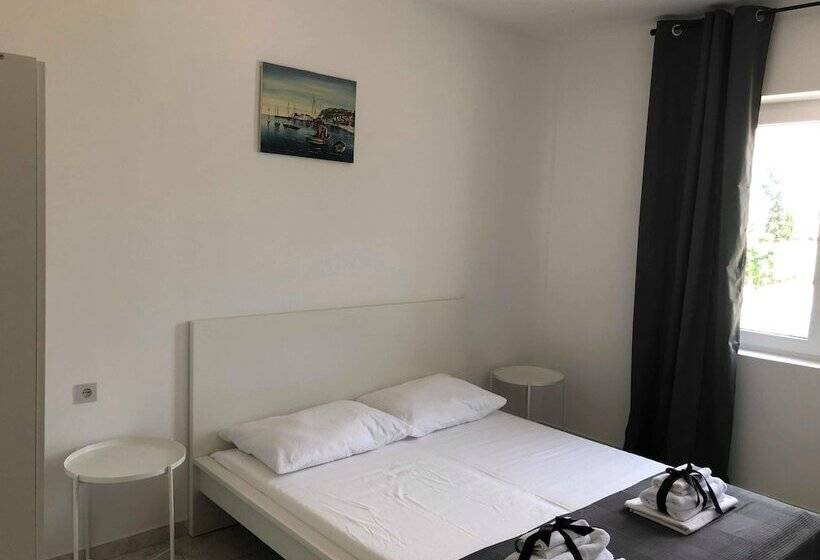 バルコニー付き１ベッドルームアパートメント, Apartments Ana & Ita