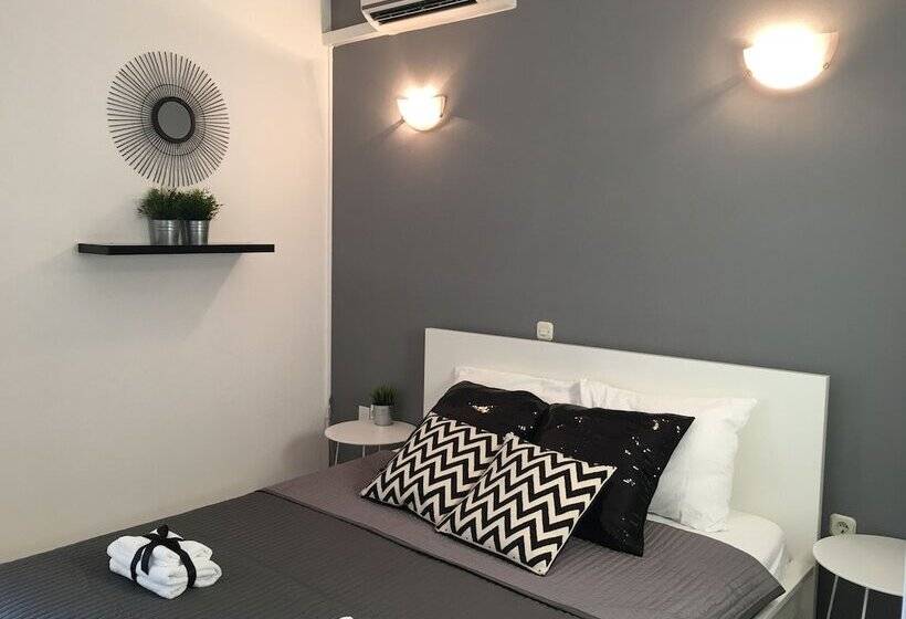 غرفة قياسية مزوَّدة بشُرفة, Apartments Ana & Ita