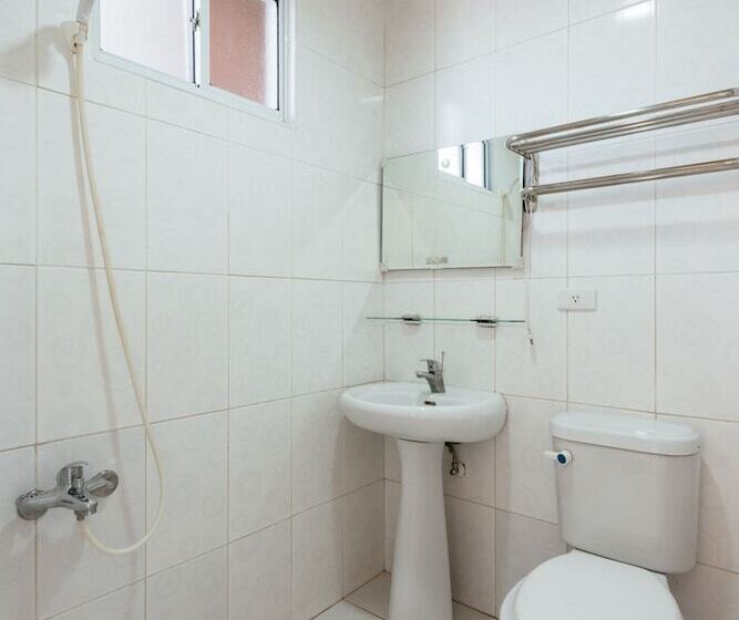 اتاق راحتی, Love I