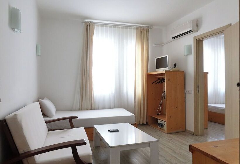 Семейный Номер, Zephyros City Otel