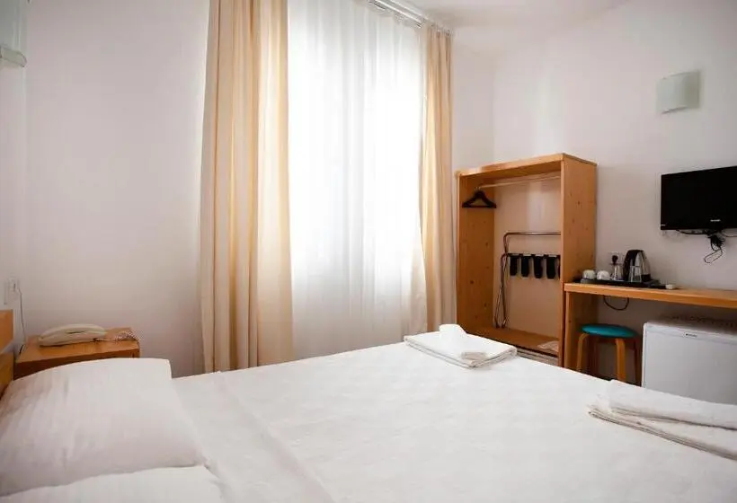 اتاق استاندارد, Zephyros City Otel