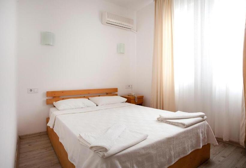 Номер Стандарт, Zephyros City Otel