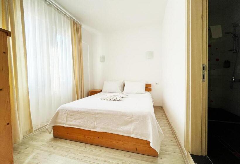 패밀리 룸, Zephyros City Otel