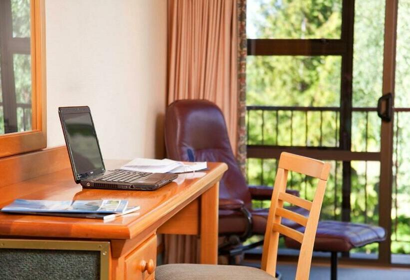 Номер Deluxe, Distinction Mackenzie Country