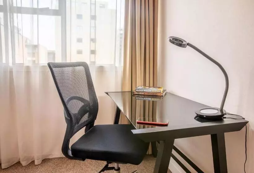 キングサイズベッドのスタンダードルーム, Mercure Wellington Abel Tasman