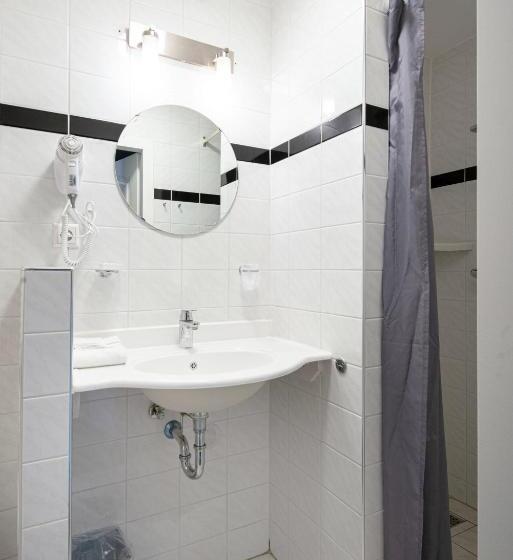 基本间, Old Dutch