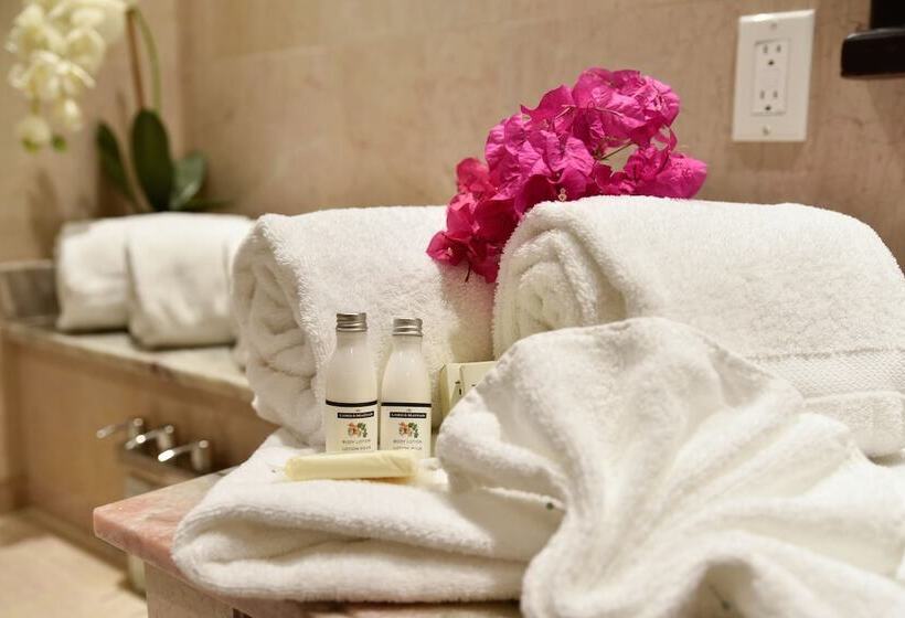 سوئیت پریمیوم 2 خوابه, Princess Heights Luxury Condo