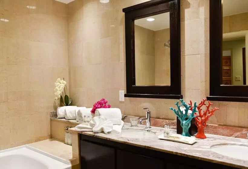 سوئیت پریمیوم 2 خوابه, Princess Heights Luxury Condo