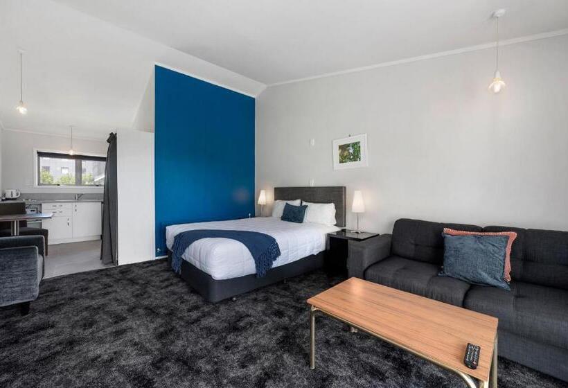 Студия Стандарт, Lake Lodge Motel Rotorua