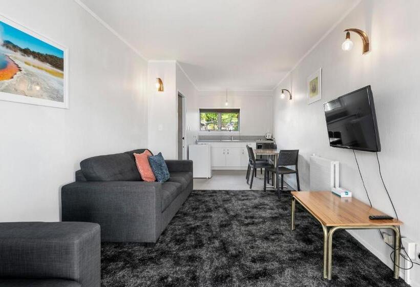 Апартаменты 1 Спальня, Lake Lodge Motel Rotorua
