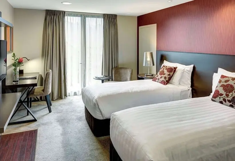 Deluxe Room Lake View