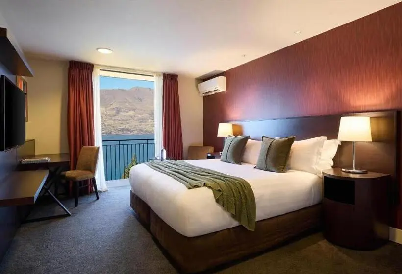 1 Bedroom Apartment Lake View, Rendezvous Heritage Hotel Queenstown