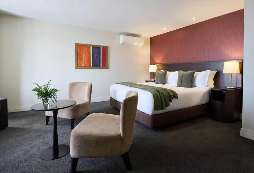 Premium room with view, Rendezvous Heritage Hotel Queenstown
