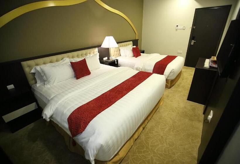 Deluxe Rum, Al Khatiri