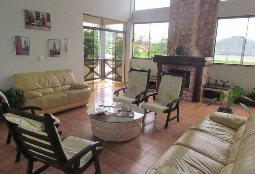 اتاق استاندارد با سرویس بهداشتی مشترک, Pousada Villa Guimaraes