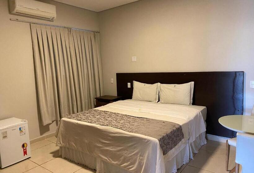 سوییت, Pousada Villa Guimaraes