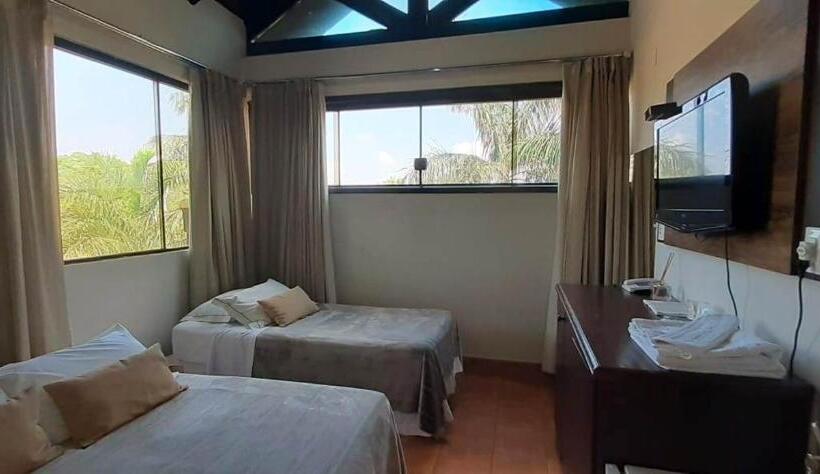 اتاق استاندارد با سرویس بهداشتی مشترک, Pousada Villa Guimaraes