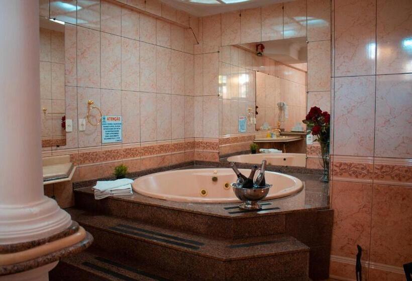اتاق استاندارد با تخت بزرگ, Pousada Villa Guimaraes