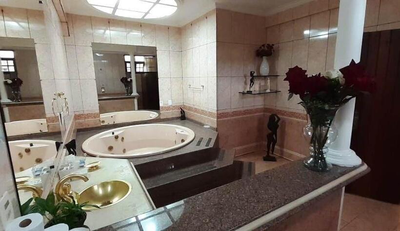 اتاق استاندارد با تخت بزرگ, Pousada Villa Guimaraes