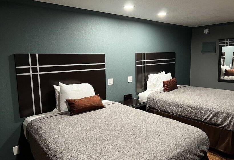 غرفه قياسيه سريرين مزدوجين, Relax Inn Ashdown