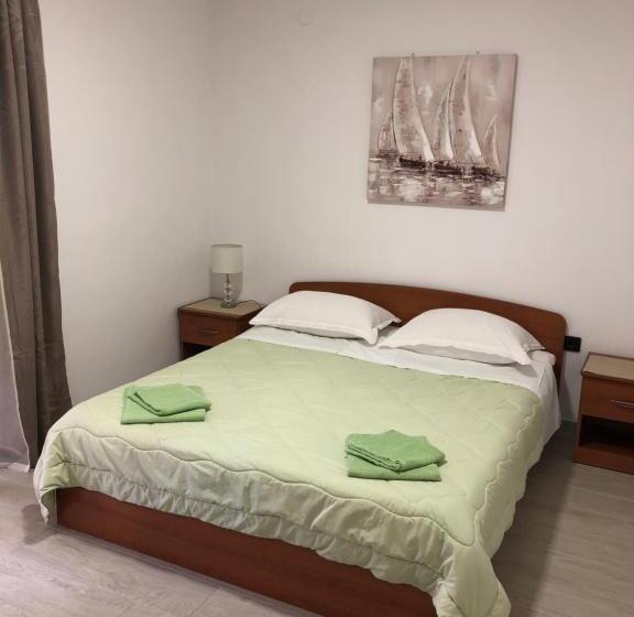 آپارتمان 1 خوابه با چشمانداز دریا, Apartmans And Rooms Slavica