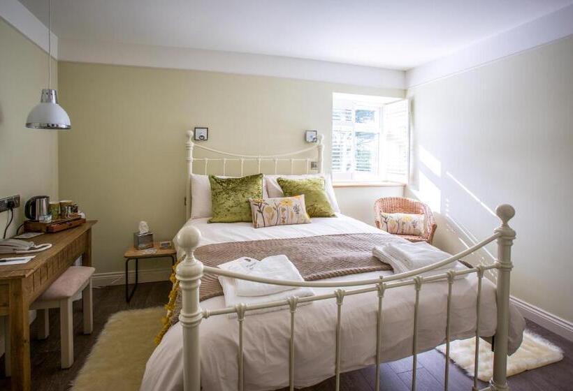 스탠다드 룸, Thomas Wright House