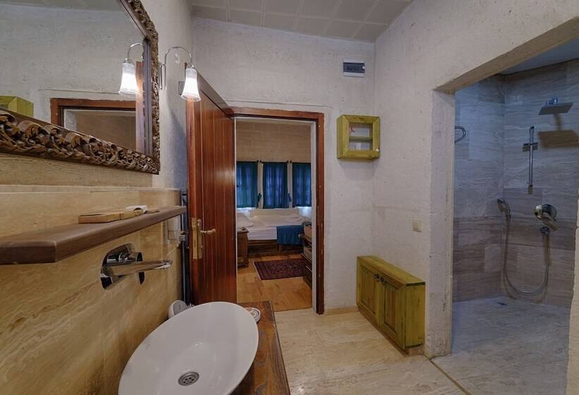 Апартаменты Deluxe 2 Спальни, Yoruk Stone House