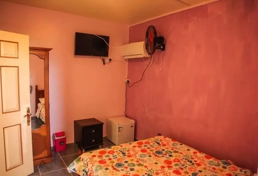 اتاق استاندارد, Gravier Lodge