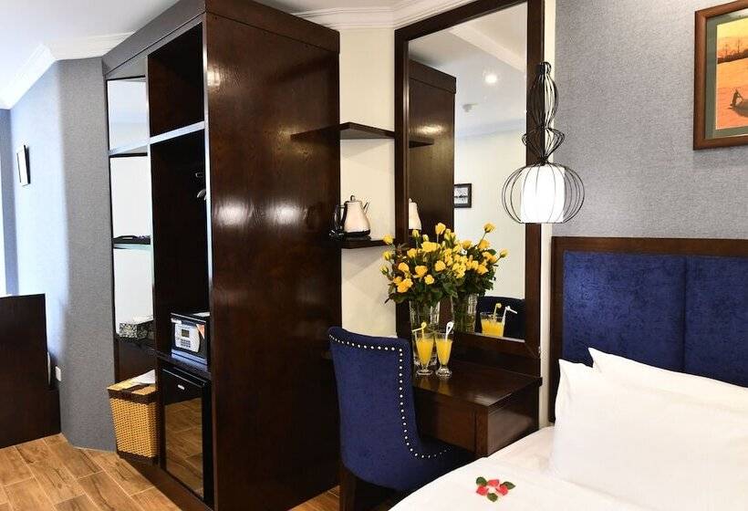 سوییت جونیور با بالکن, Bella Rosa Trendy Hotel & Spa