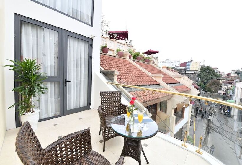 سوییت جونیور با بالکن, Bella Rosa Trendy Hotel & Spa