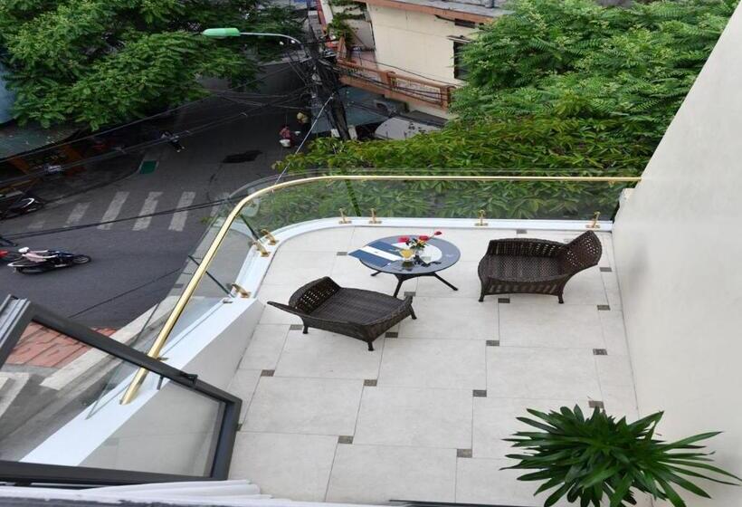 سوییت جونیور با بالکن, Bella Rosa Trendy Hotel & Spa