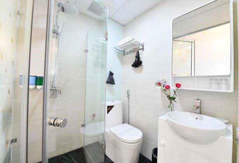 اتاق خانوادگی, Bella Rosa Trendy Hotel & Spa